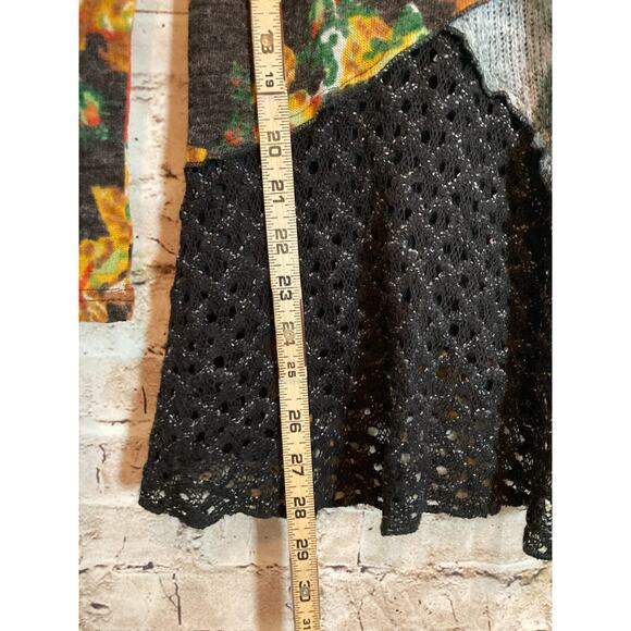 This & That Top Womens Small Artsy Art To Wear Mixed Textures Sequin Crochet - Picture 10 of 14